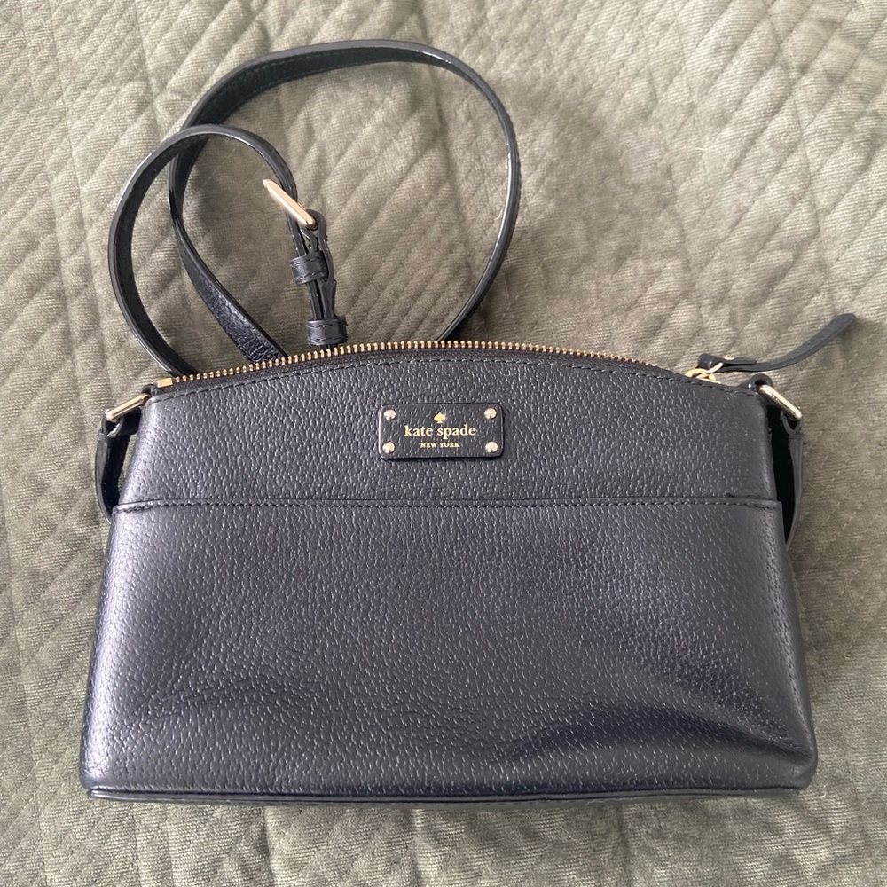 Black Kate spade purse crossbody
